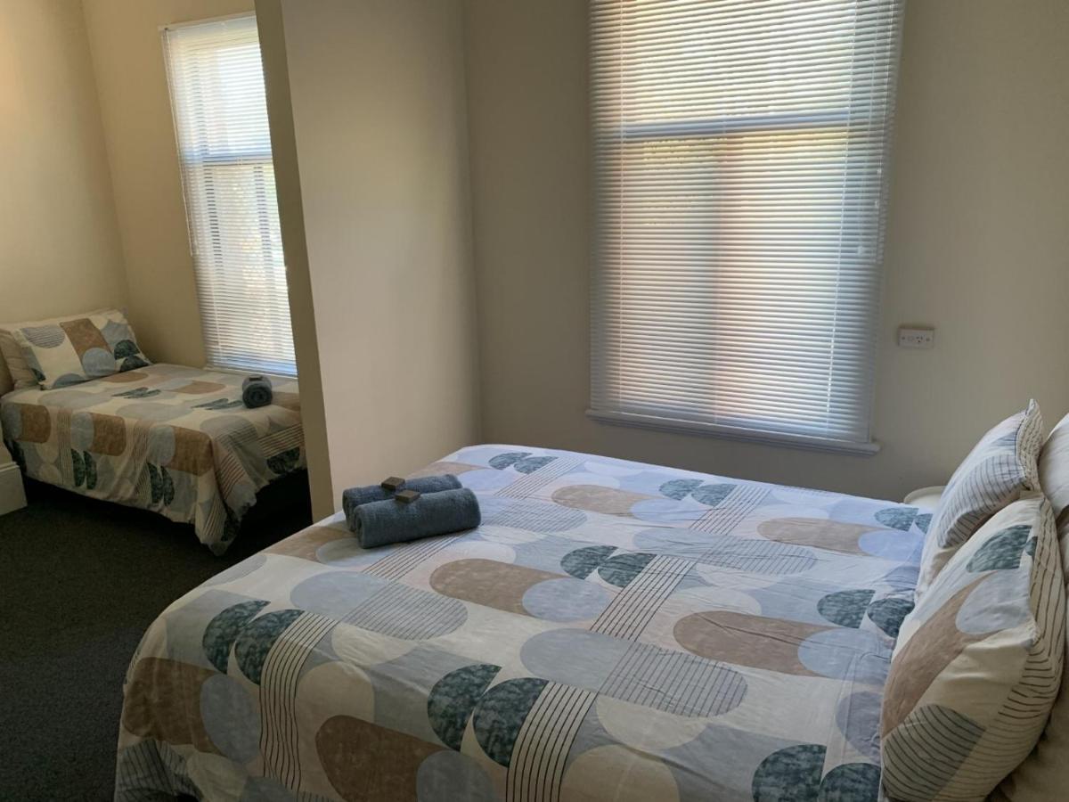 Donnybrook Hotel Wa Dış mekan fotoğraf